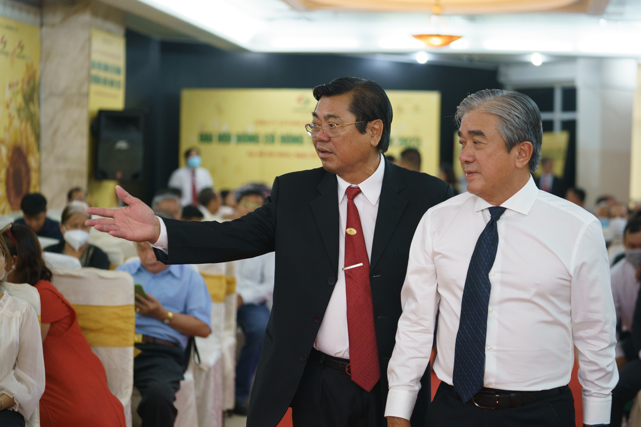 dai-hoi-dong-co-dong-2023-5.jpg