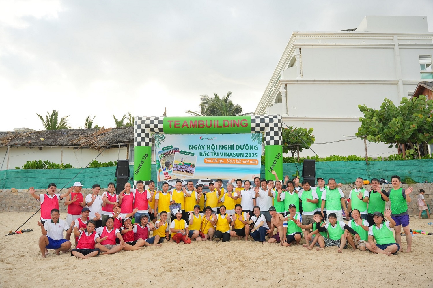 Ngày hội nghỉ dưỡng Bác tài Vinasun 2025 (Đợt 1)