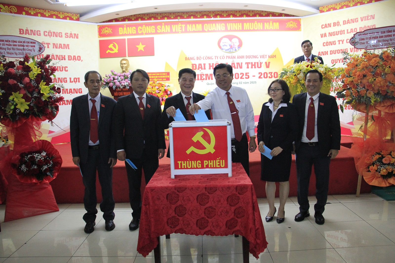 Đảng bộ Công ty Cổ phần Ánh Dương Việt Nam đã long trọng tổ chức Đại hội Đảng bộ lần thứ V, nhiệm kỳ 2025 - 2030