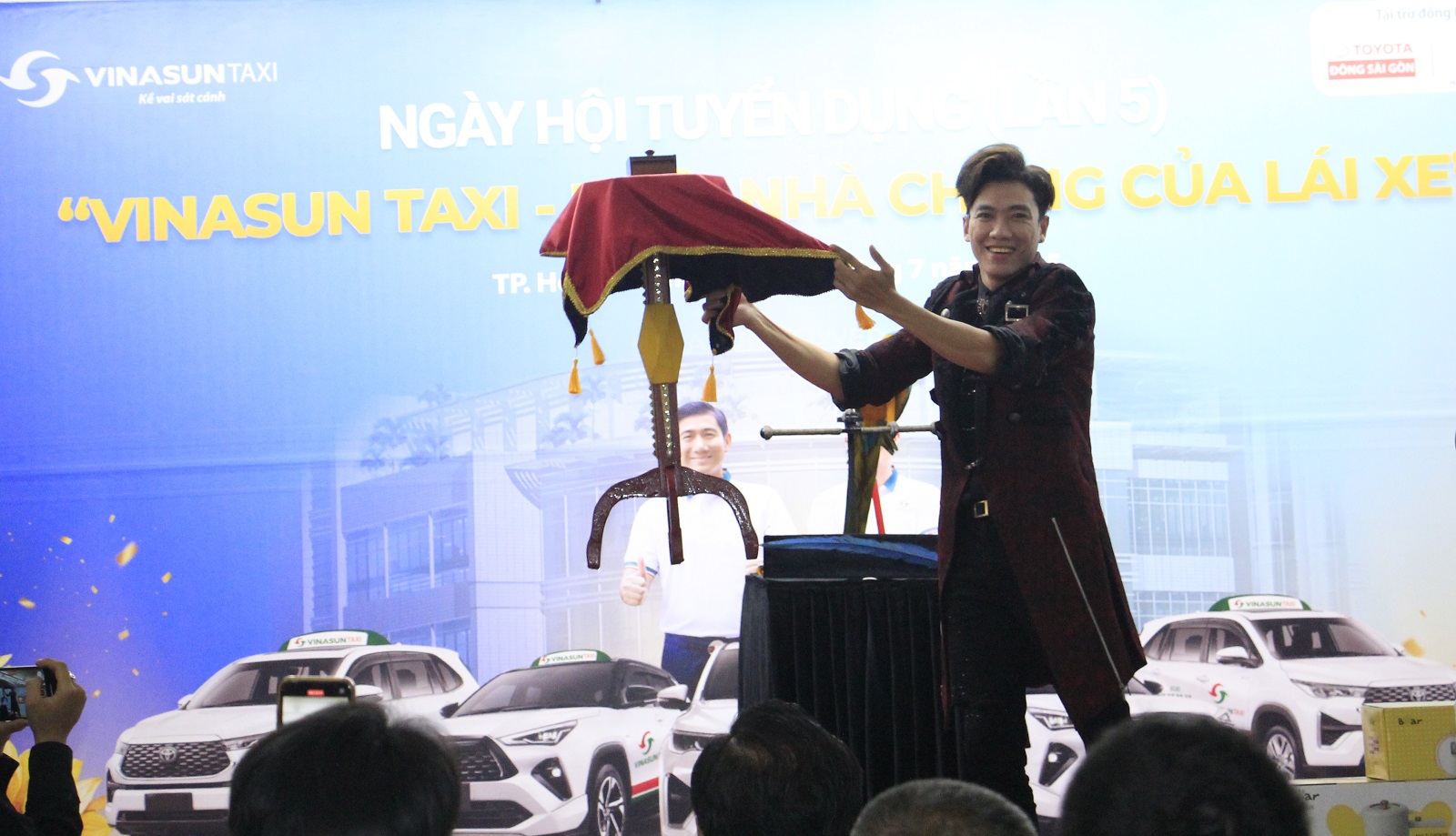 ngay-hoi-tuyen-dung-vinasun-10-7-7